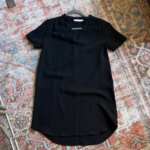 Lush Black V-Neck Tunic Top